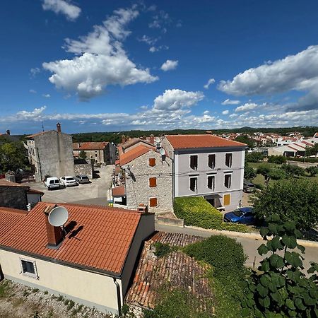 Funtana Appartements An Der 1 Reihe Vom Meer Eksteriør billede