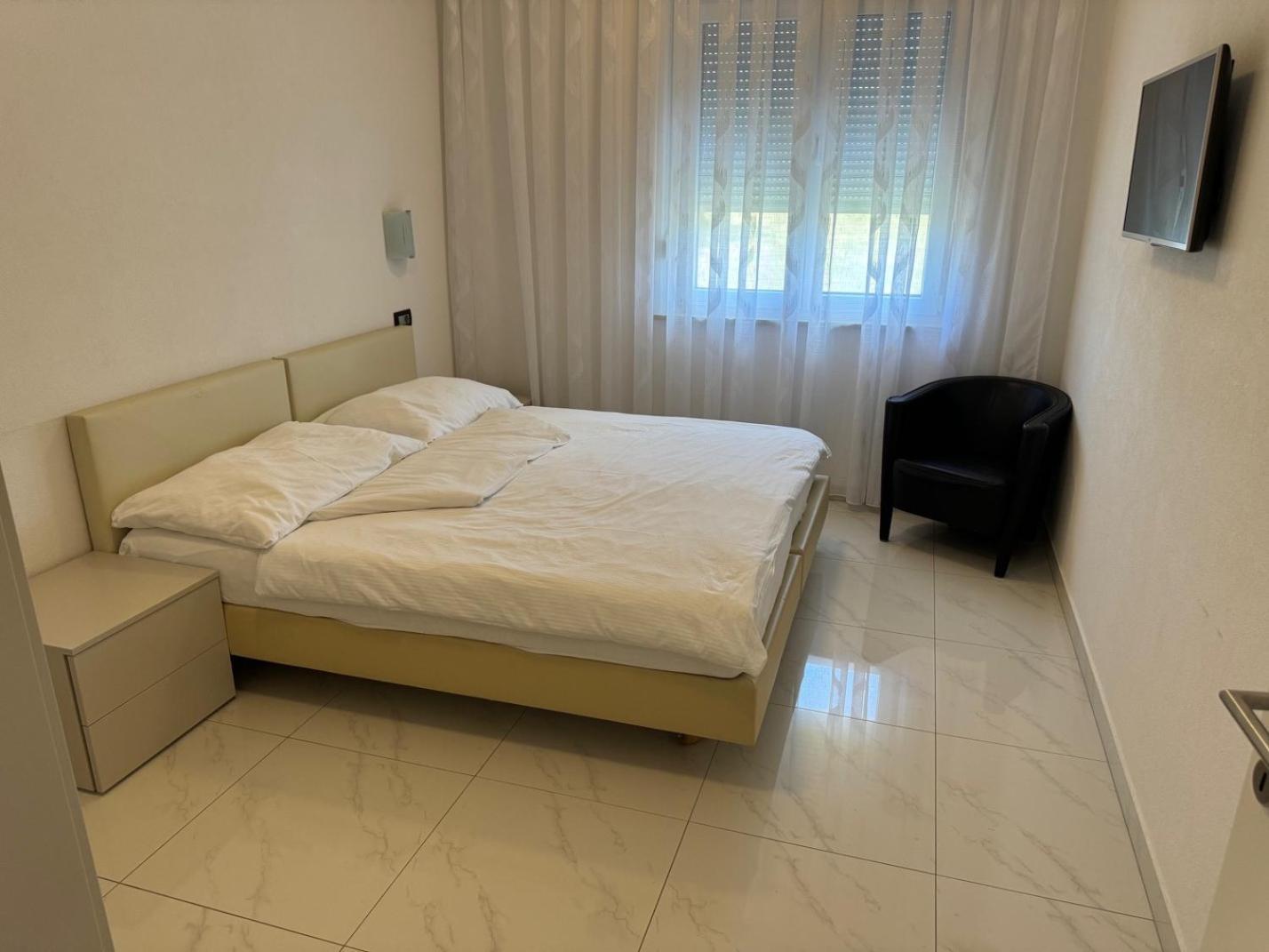 Funtana Appartements An Der 1 Reihe Vom Meer Eksteriør billede