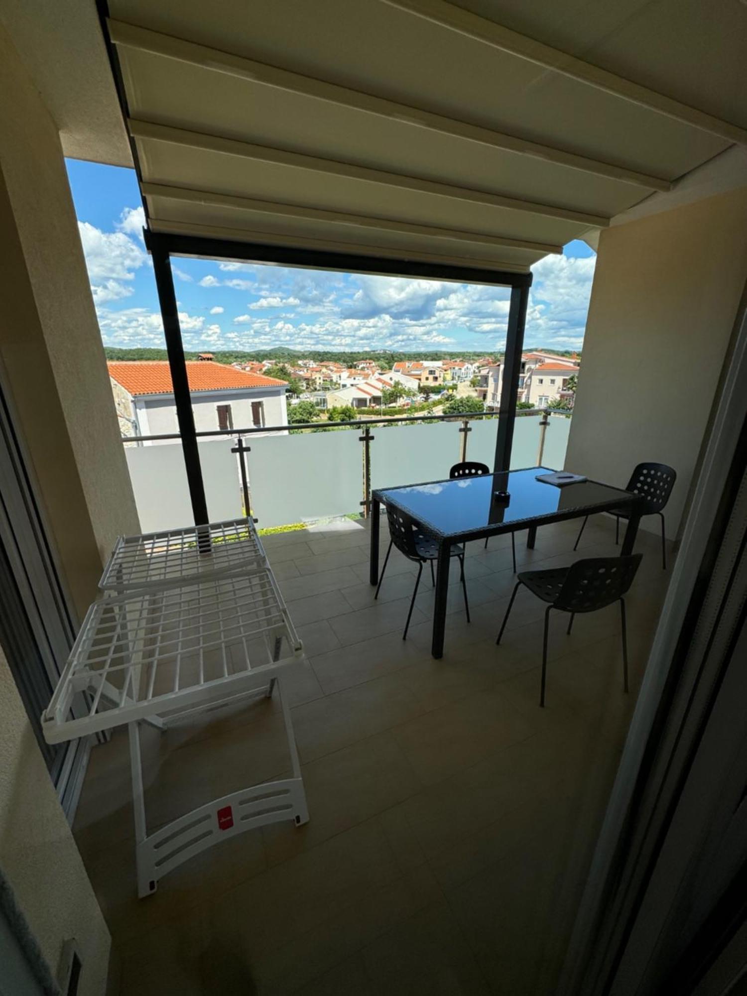 Funtana Appartements An Der 1 Reihe Vom Meer Eksteriør billede