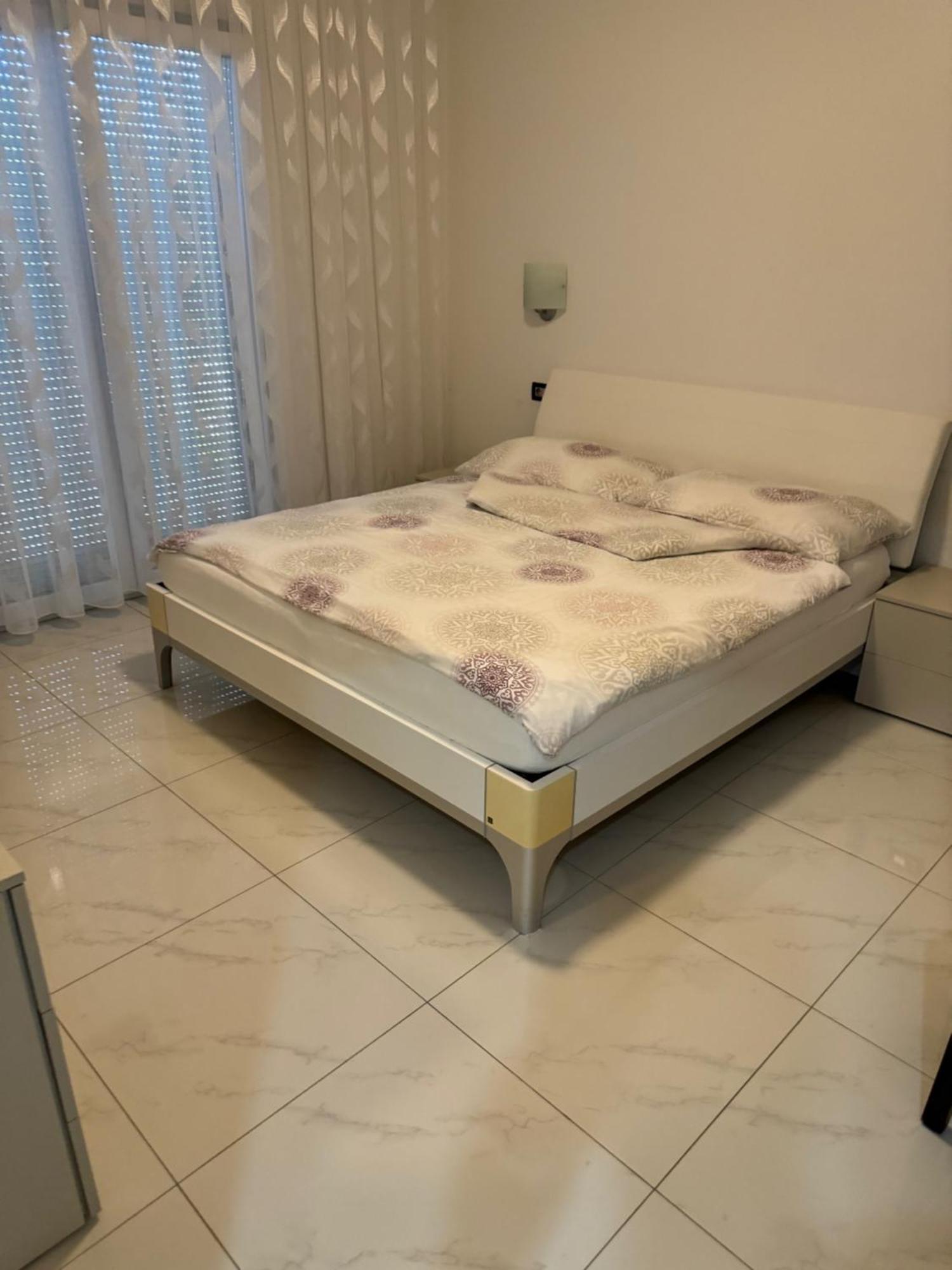 Funtana Appartements An Der 1 Reihe Vom Meer Eksteriør billede